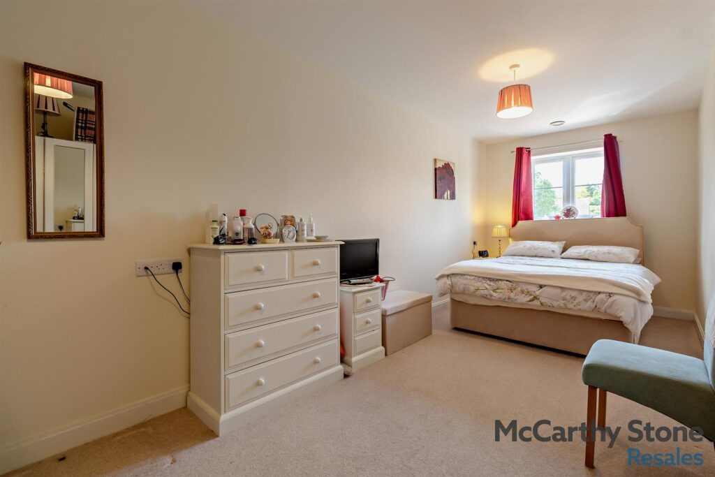 Roslyn Court, Lisle Lane, Ely, Cambridgeshire, CB7 4FA