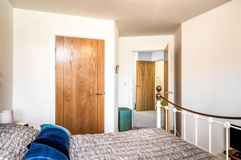 Miller Court, High View, Bedford, Bedfordshire, Mk41 8EZ