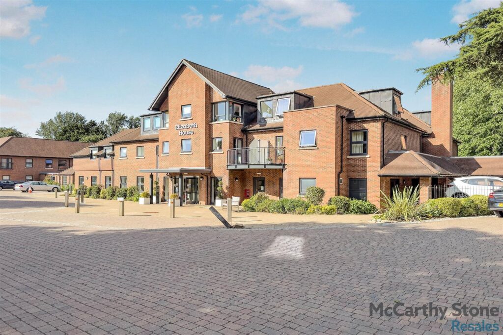 St. Giles Mews, Stony Stratford, Milton Keynes