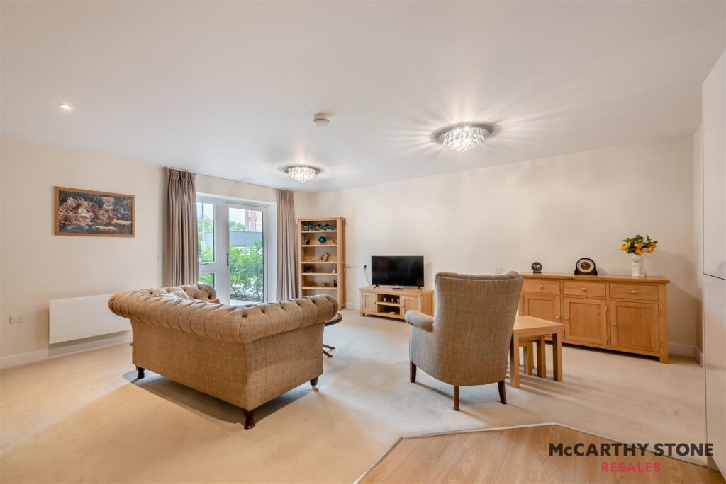 The Moors, Thatcham