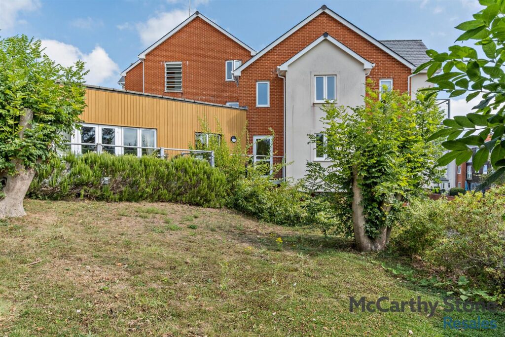 Somers Brook Court, Newport, Isle of Wight, PO30 5UN