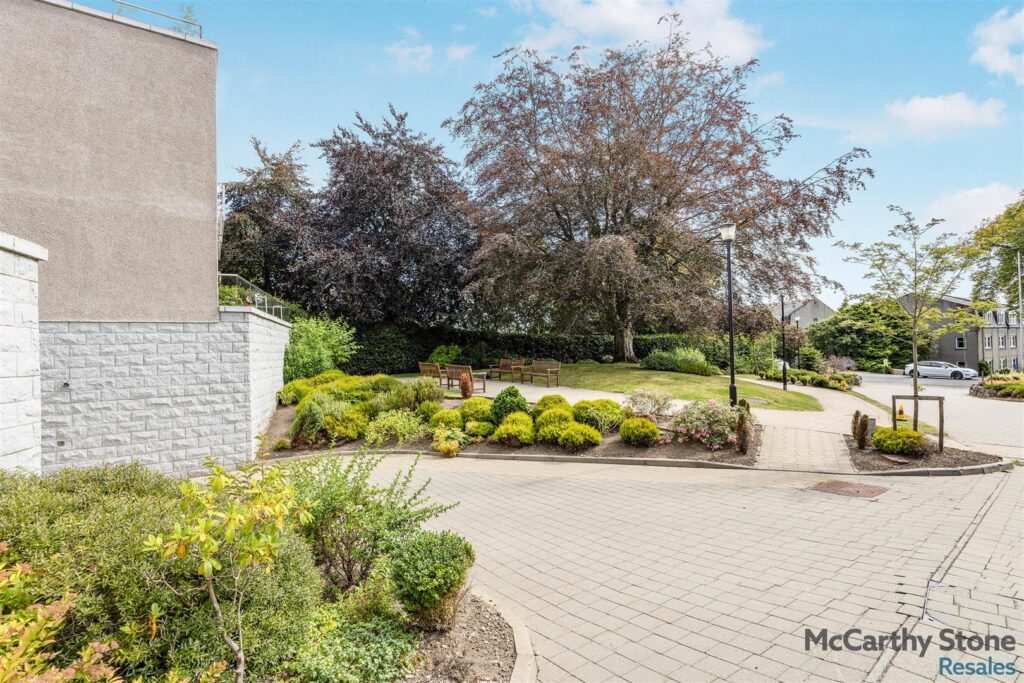 Florence Court, 402 North Deeside Road, Aberdeen