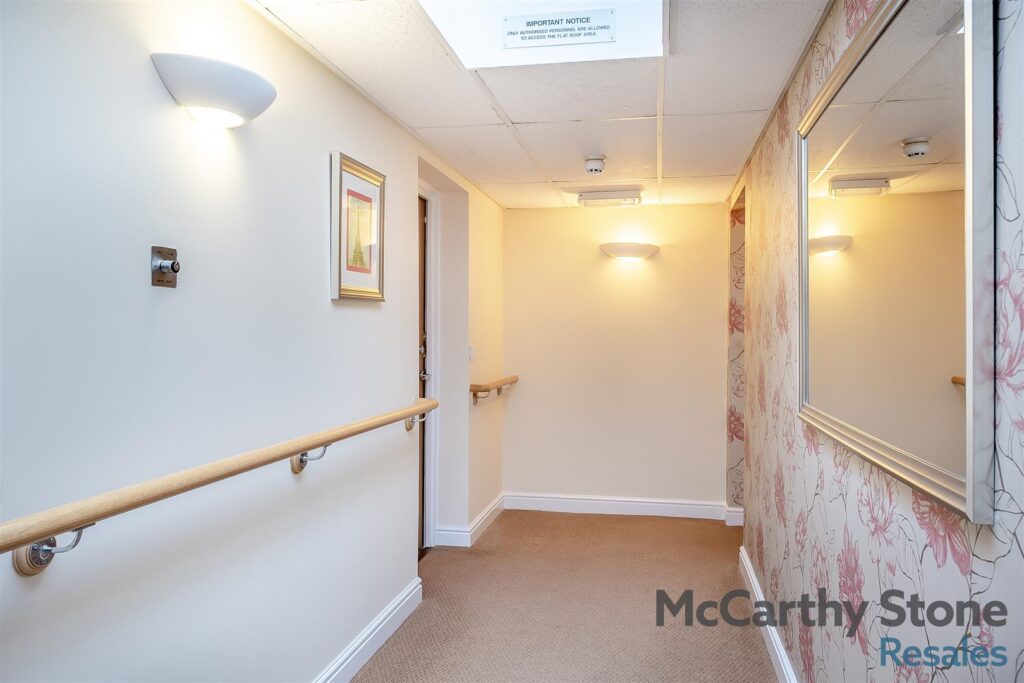 Wilton Court, Southbank Road, Kenilworth, Warwickshire, CV8 1RX
