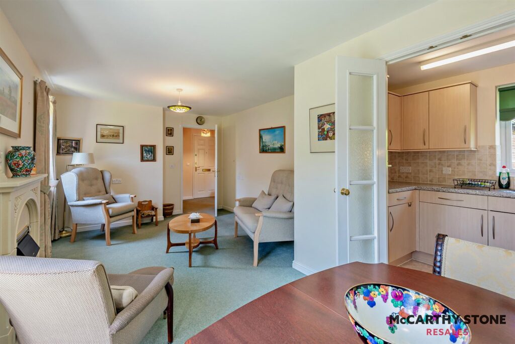 Charter Court, Retford