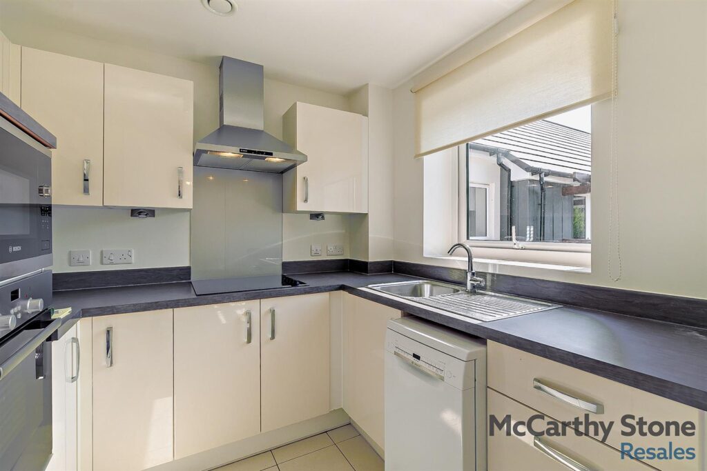Jackson Place, Fields Park Drive, Alcester, Warwickshire, B49 6GR