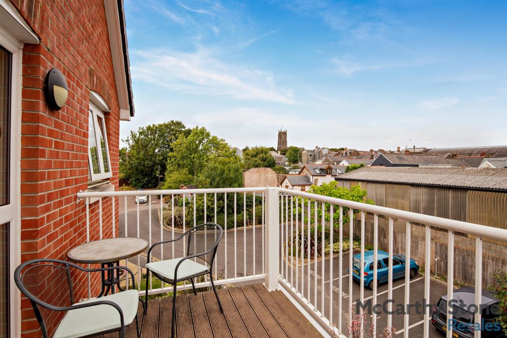 Squire Court, Raleigh Mead, South Molton Devon