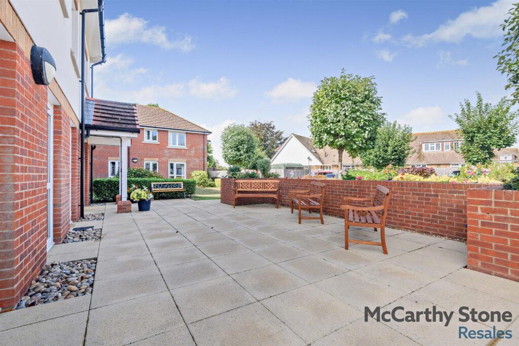 Pagham Court, Hawthorn Road, Bognor Regis, West Sussex, PO21 2UP