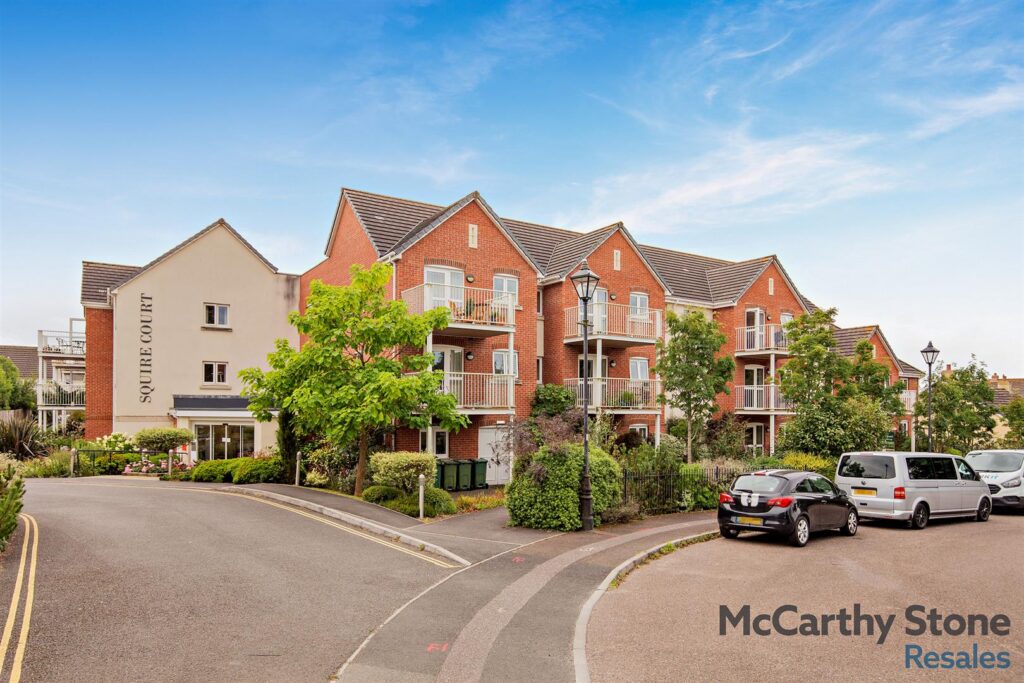 Squire Court, Raleigh Mead, South Molton Devon