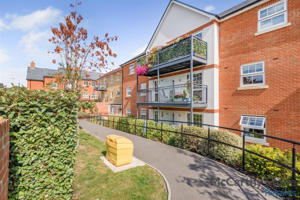 Queen Elizabeth Place, Orchard Lane, Alton