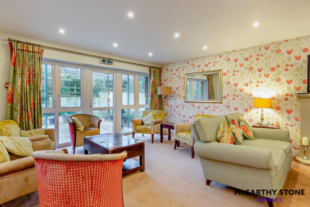 San Lorenzo Court, Hecla Drive, Carbis Bay, St. Ives