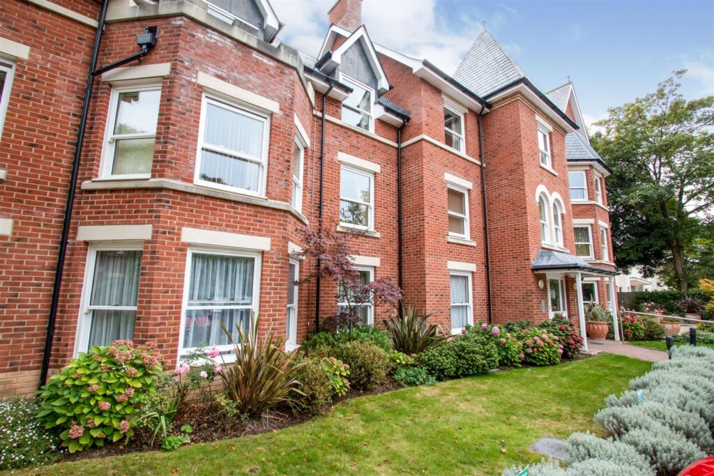 Sanderling Court, Wimborne Road, Bournemouth