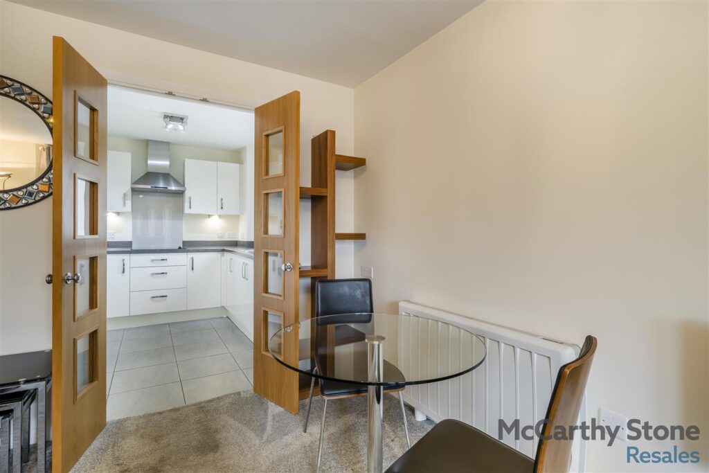 Crocus Court, Station Road, Poulton-Le-Fylde, FY6 7XJ