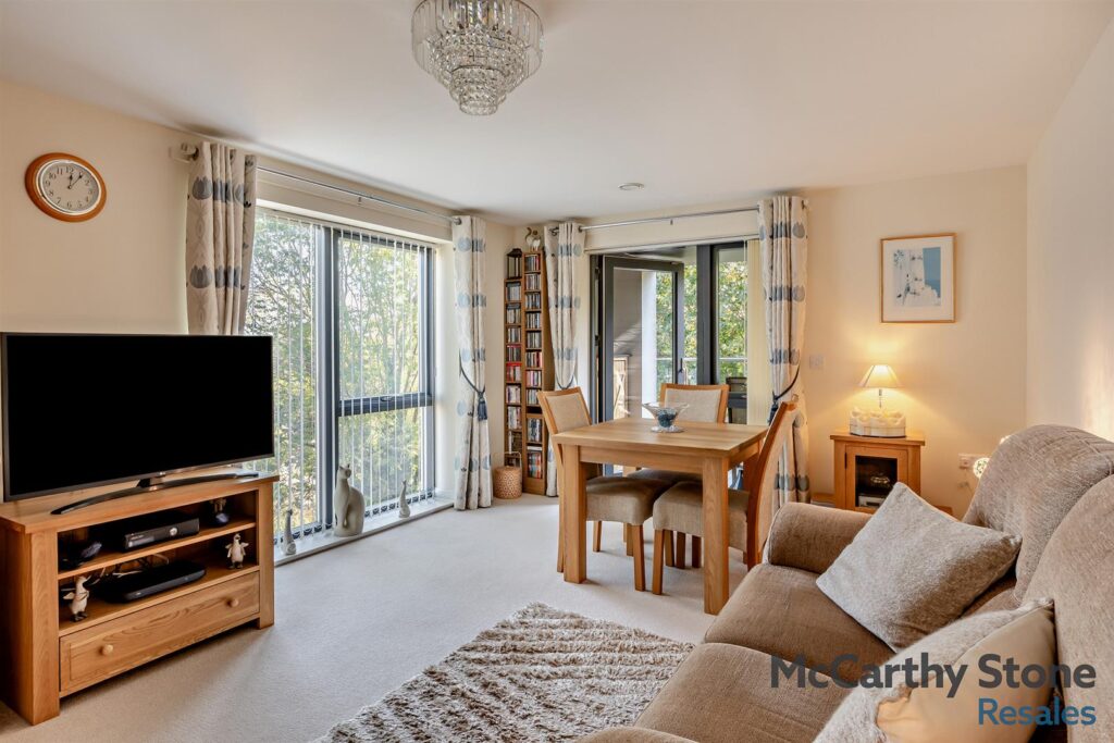 Lock House, Keeper Close, Taunton, Somerset, TA1 1AX