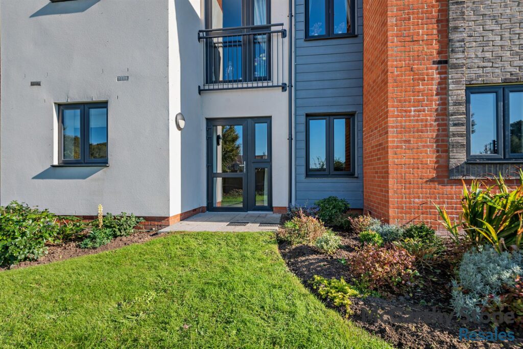 Shortwood Copse Lane, Basingstoke