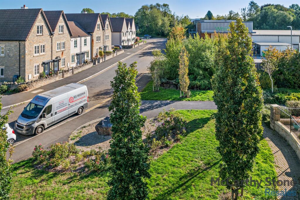 Barnhill Court, Barnhill Road, Chipping Sodbury, Bristol