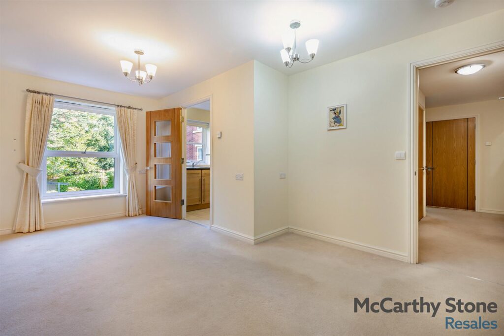 Sanderling Court, Wimborne Road, Bournemouth
