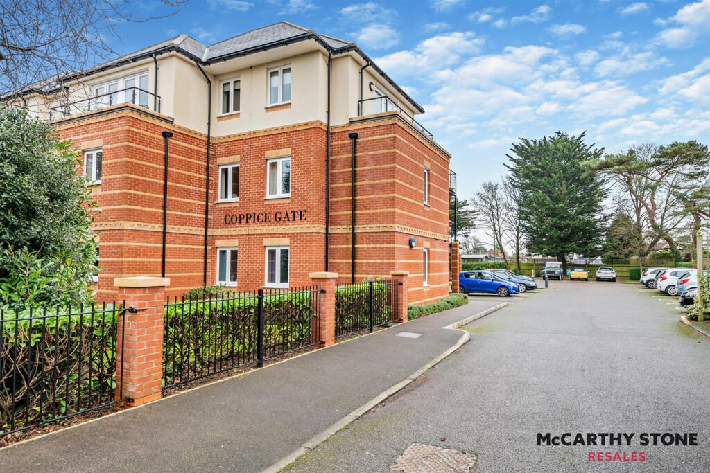 Coppice Gate, Beaulieu Road, Dibden Purlieu, Southampton, Hampshire