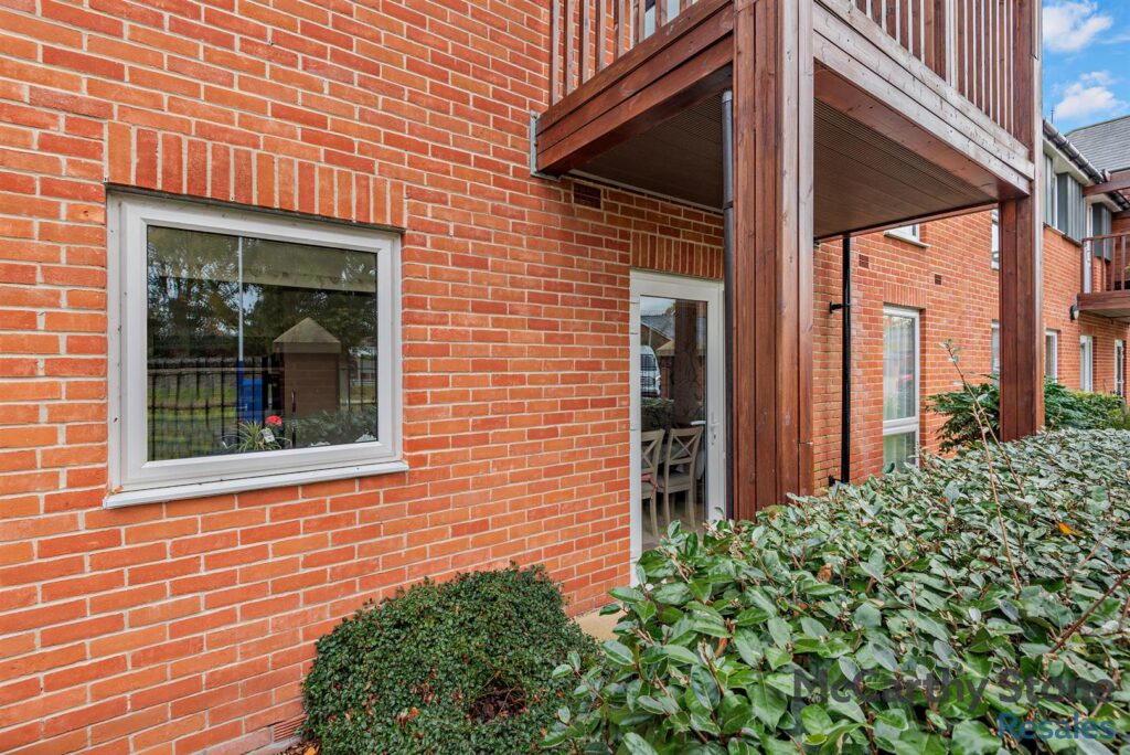Jackson Place, Fields Park Drive, Alcester, Warwickshire, B49 6GR