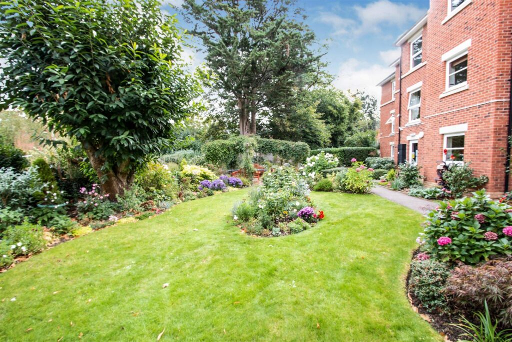 Sanderling Court, Wimborne Road, Bournemouth
