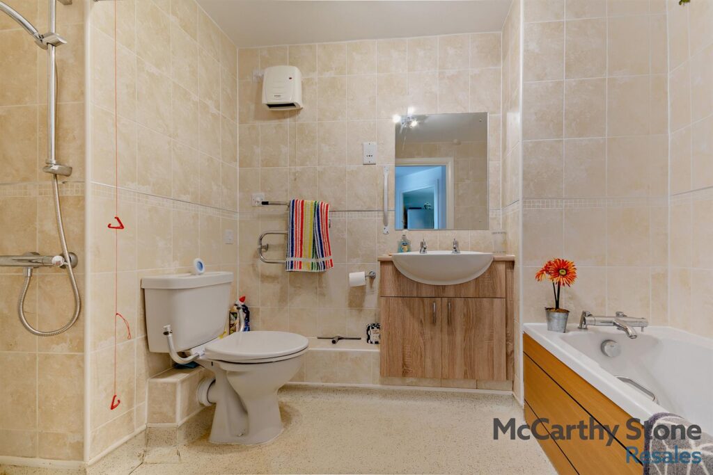 Cartwright Court, 2 Victoria Road, Malvern