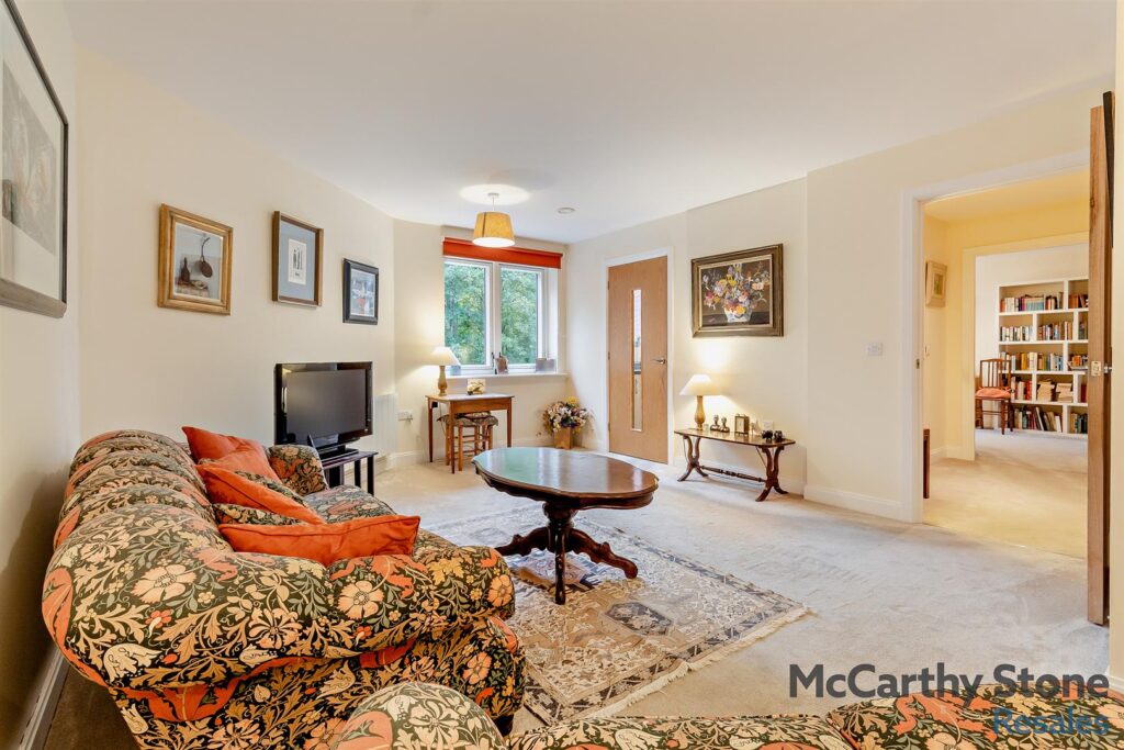 Tyefield Place, High Street, Hadleigh, IP7 5FE