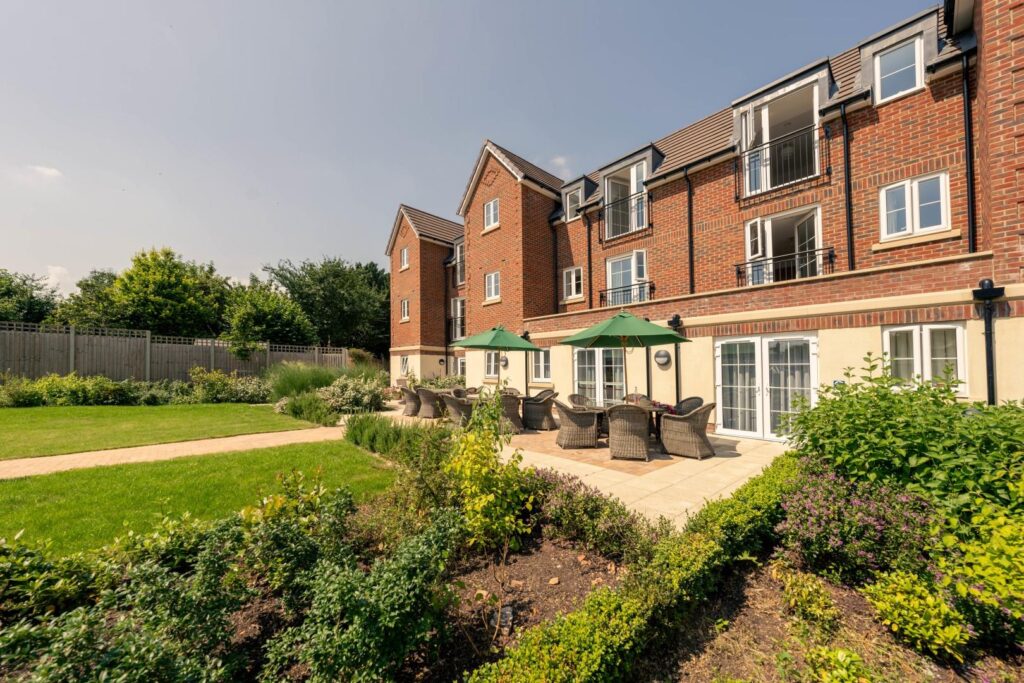 Lowe House, London Road, Knebworth