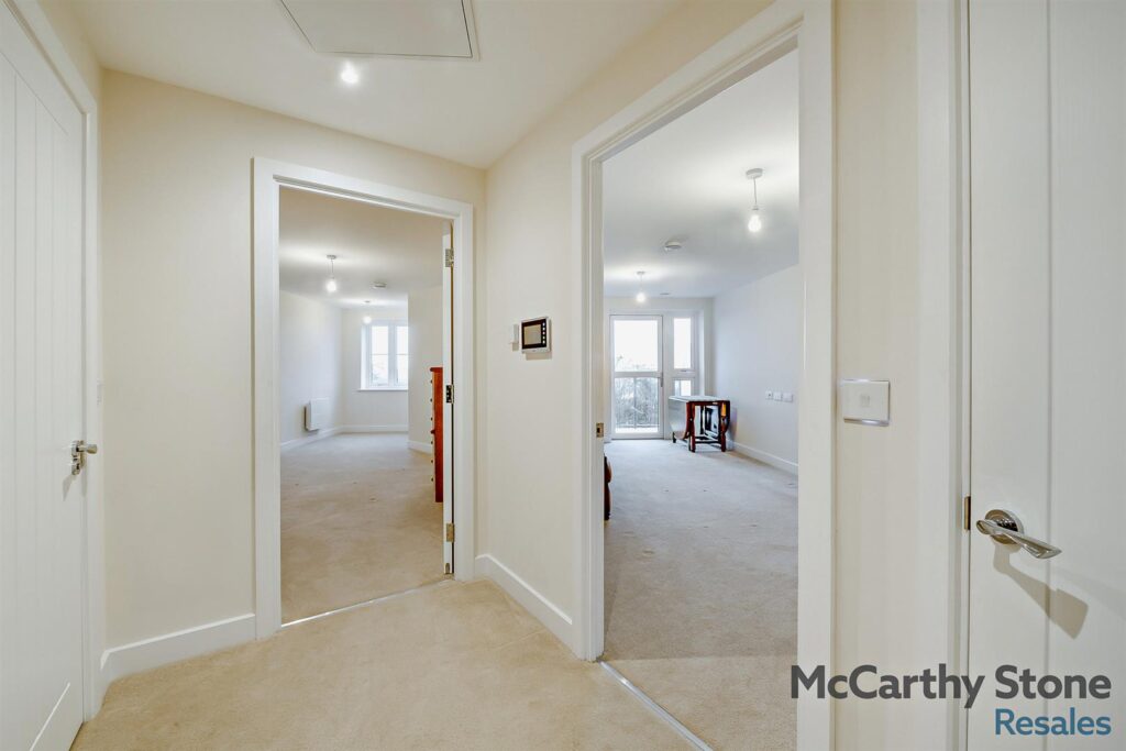 The Curlews, Merchant Avenue, Exmouth