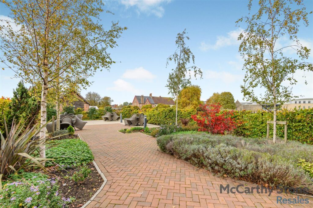 Llanthony Place, St Ann Road, Gloucester, GL2 5GQ