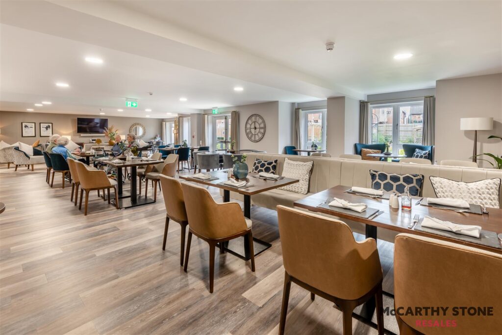 The Moors, Thatcham