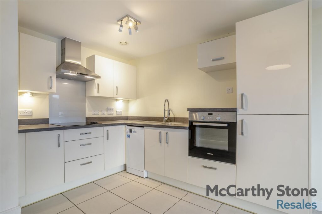 81 – 89 Gower Road, Sketty, Swansea, West Glamorgan, SA2 9BH