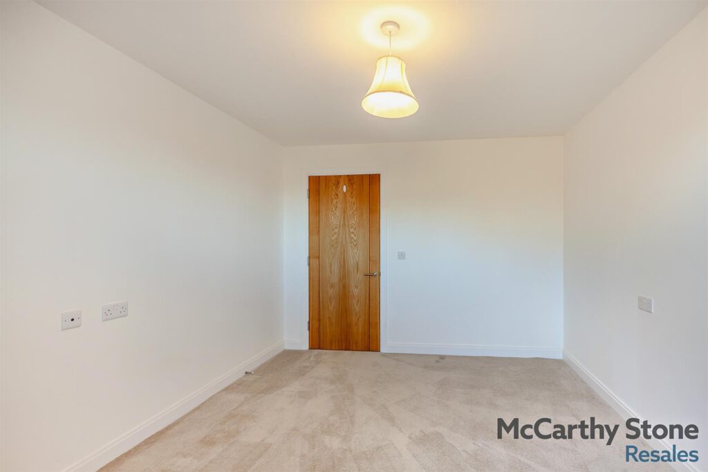 Miami House, Princes Road, Chelmsford, Essex, CM2 9GE