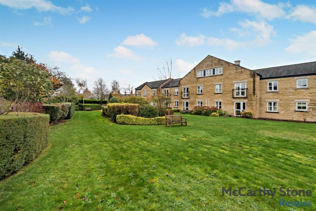 Hollis Court, Castle Howard Road, Malton, YO17 7AD
