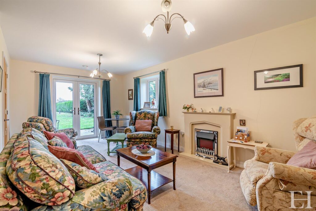 10 Rogerson Court, Scaife Garth, Pocklington, York, Yorkshire, YO42 2SJ