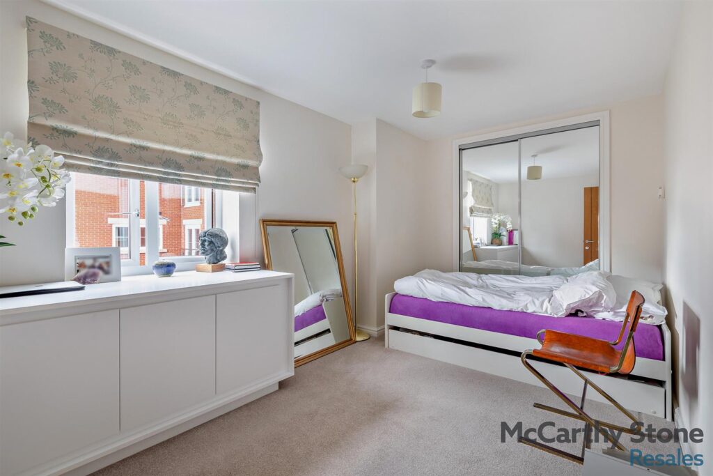 Roswell Court, Douglas Avenue, Exmouth