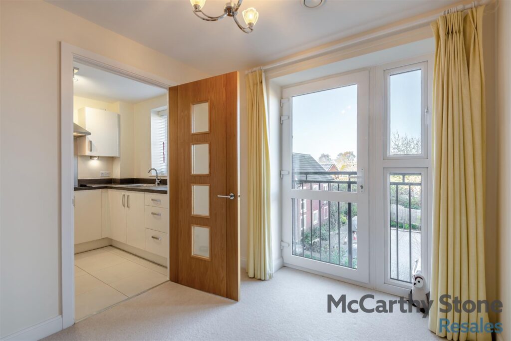 Brindley Gardens, Bilbrook, Wolverhampton, WV8 1FL