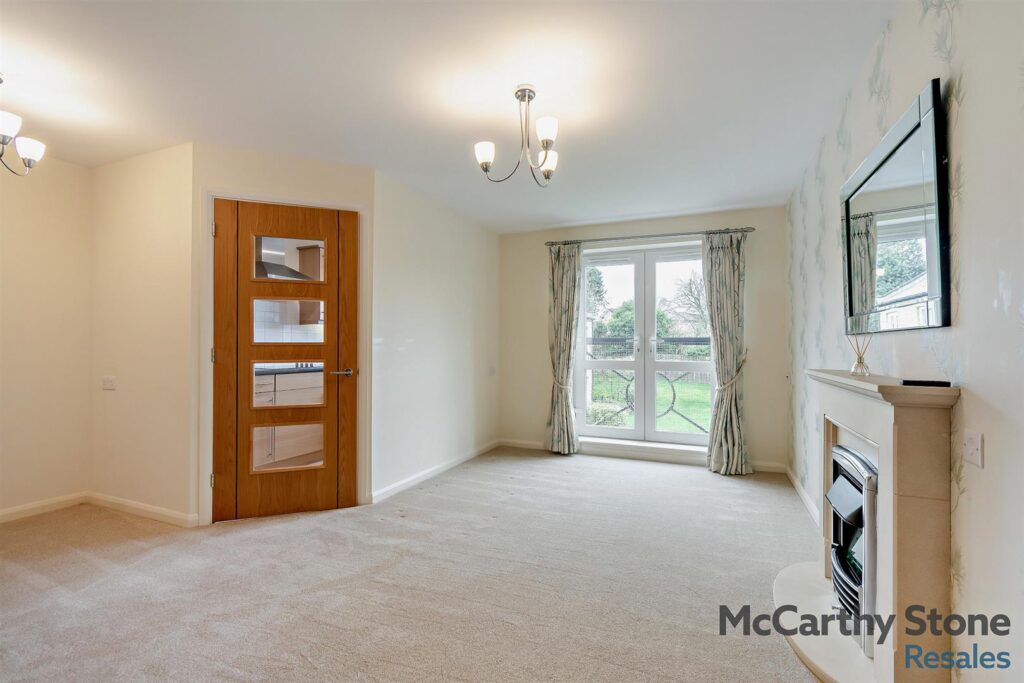 Hollis Court, Castle Howard Road, Malton, YO17 7AD
