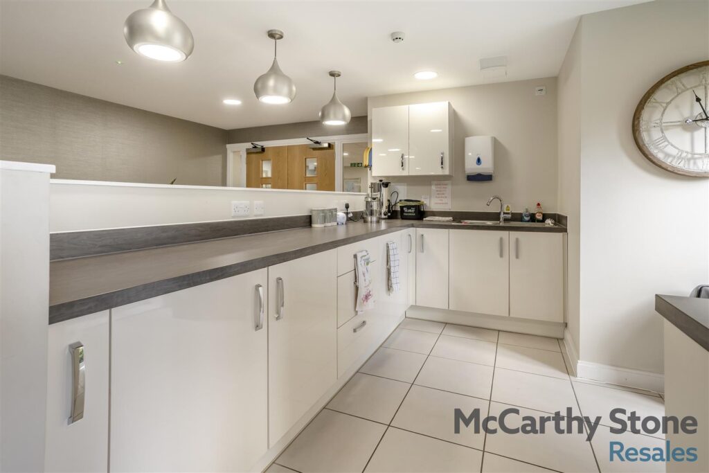 81 – 89 Gower Road, Sketty, Swansea, West Glamorgan, SA2 9BH