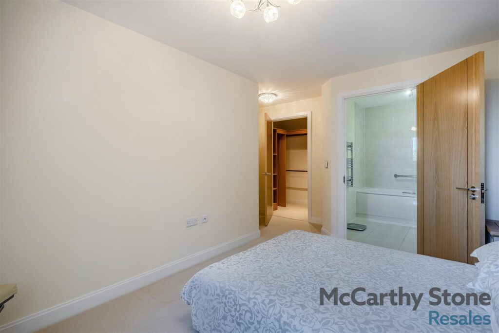 Brindley Gardens, Bilbrook, Wolverhampton, WV8 1FL