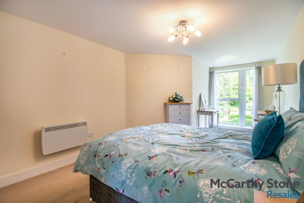 Glenhills Court, Little Glen Road, Glen Parva, Leicester