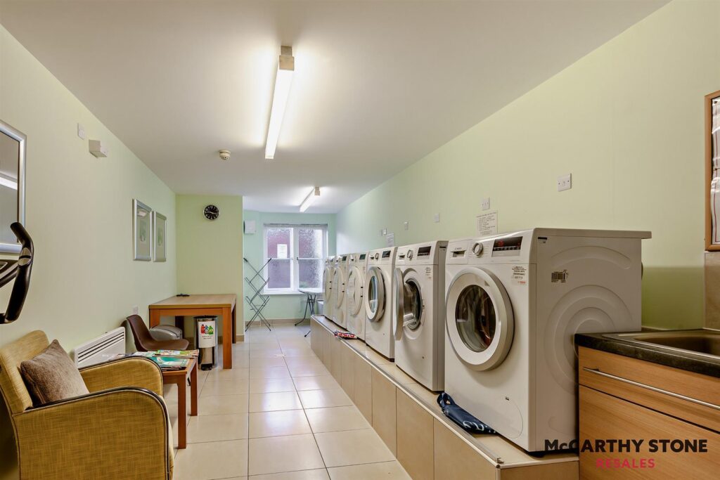 Imber Court, George Street, Warminster