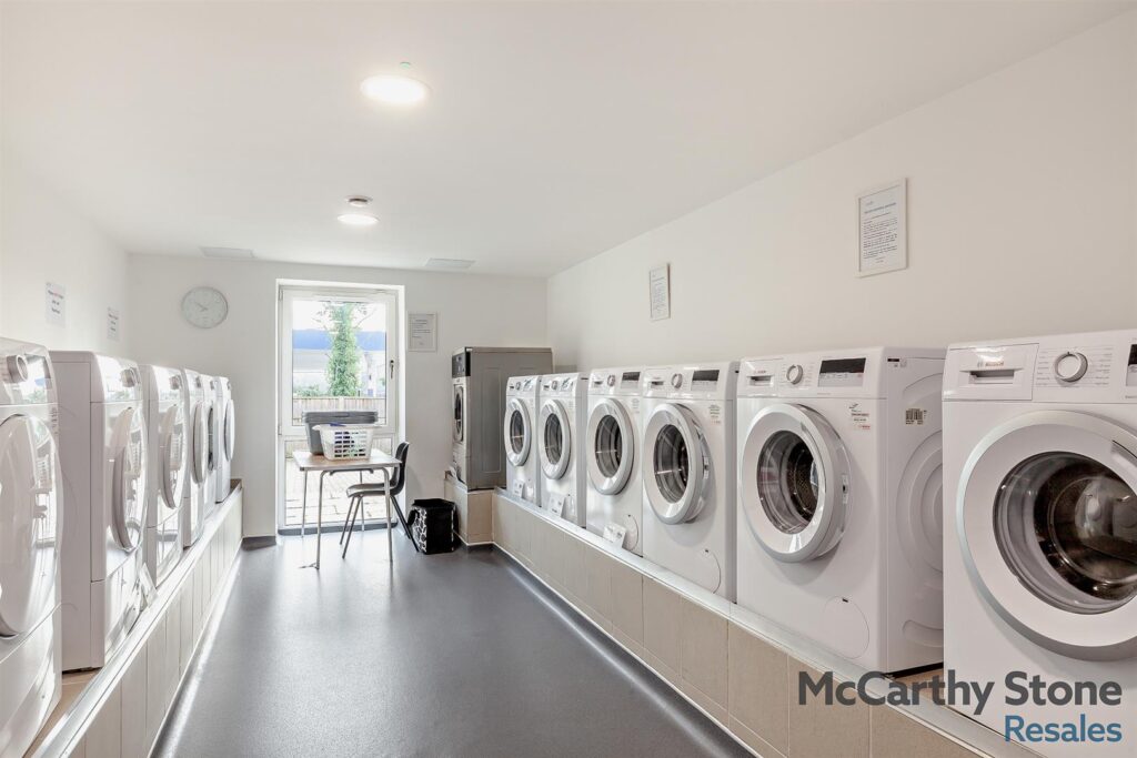 Miami House, Princes Road, Chelmsford, Essex, CM2 9GE