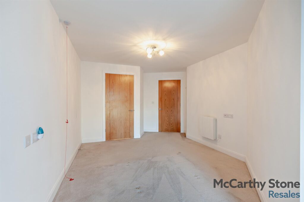 Miami House, Princes Road, Chelmsford, Essex, CM2 9GE