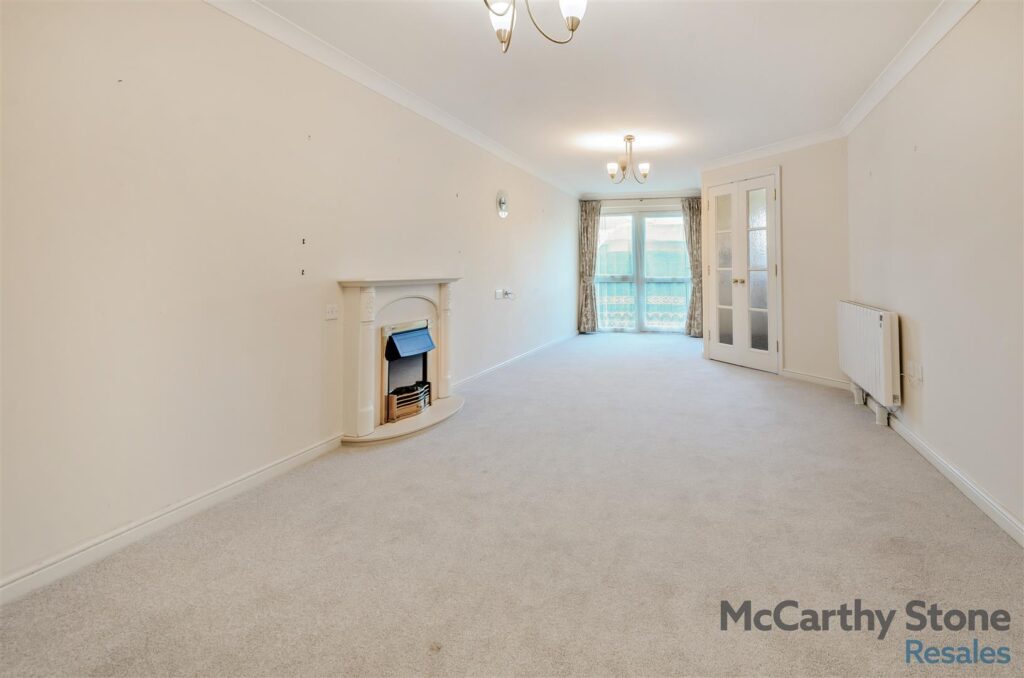 Foxhall Court, School Lane, Banbury