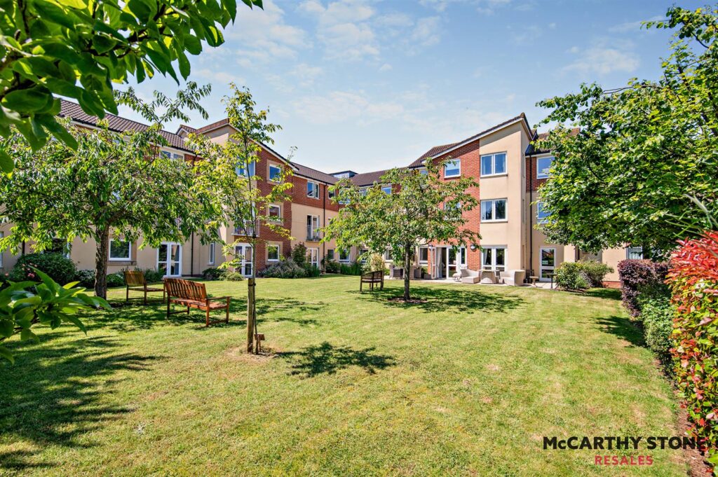 Fussells Court, Station Road, Worle, Weston-Super-Mare