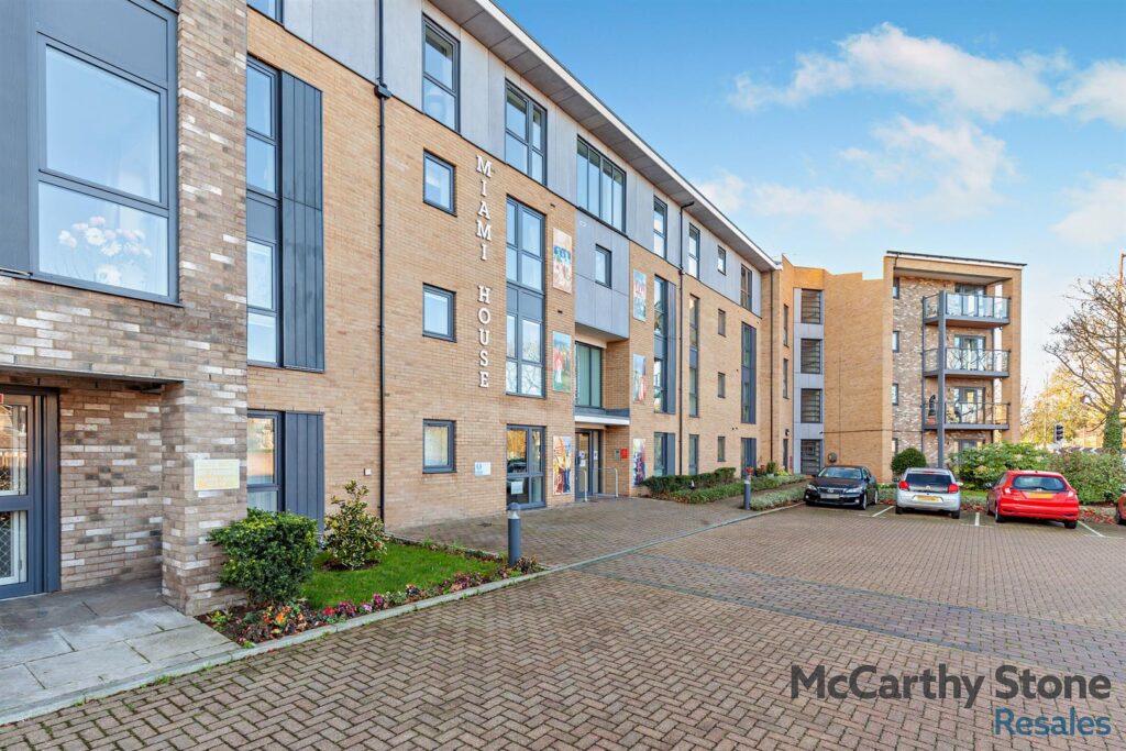 Miami House, Princes Road, Chelmsford, Essex, CM2 9GE