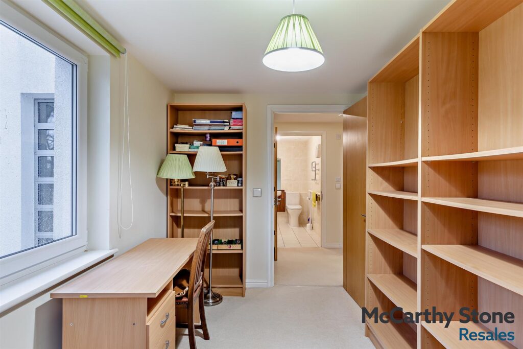Lys Lander, Tregolls Road, Truro, TR1 1GR