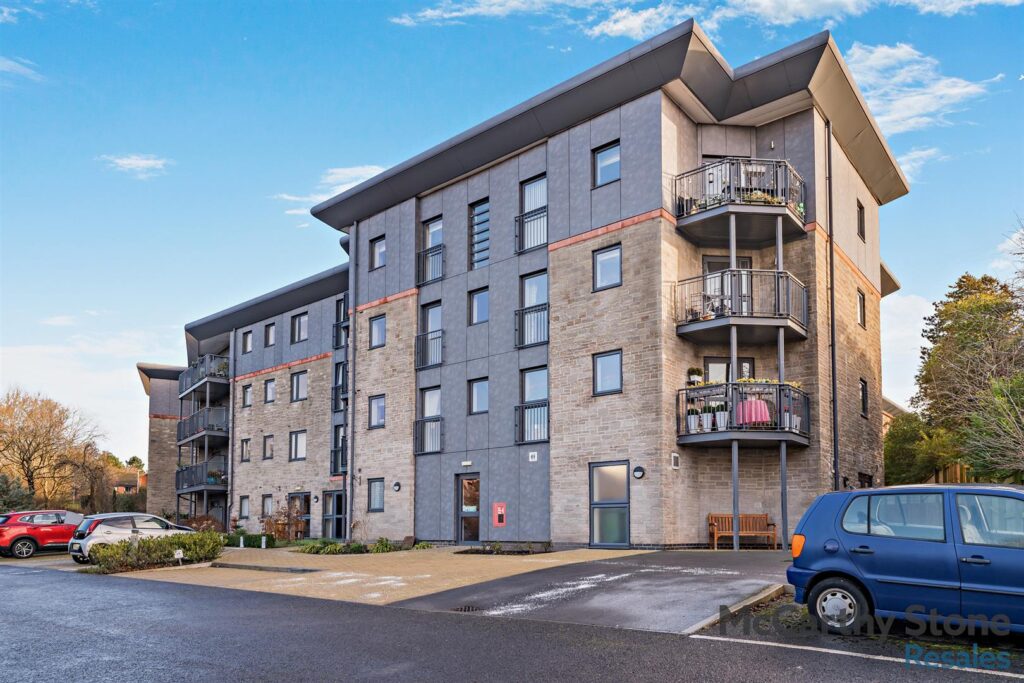 Magpie Court, High Street, Hanham, Bristol, BS15 3FS