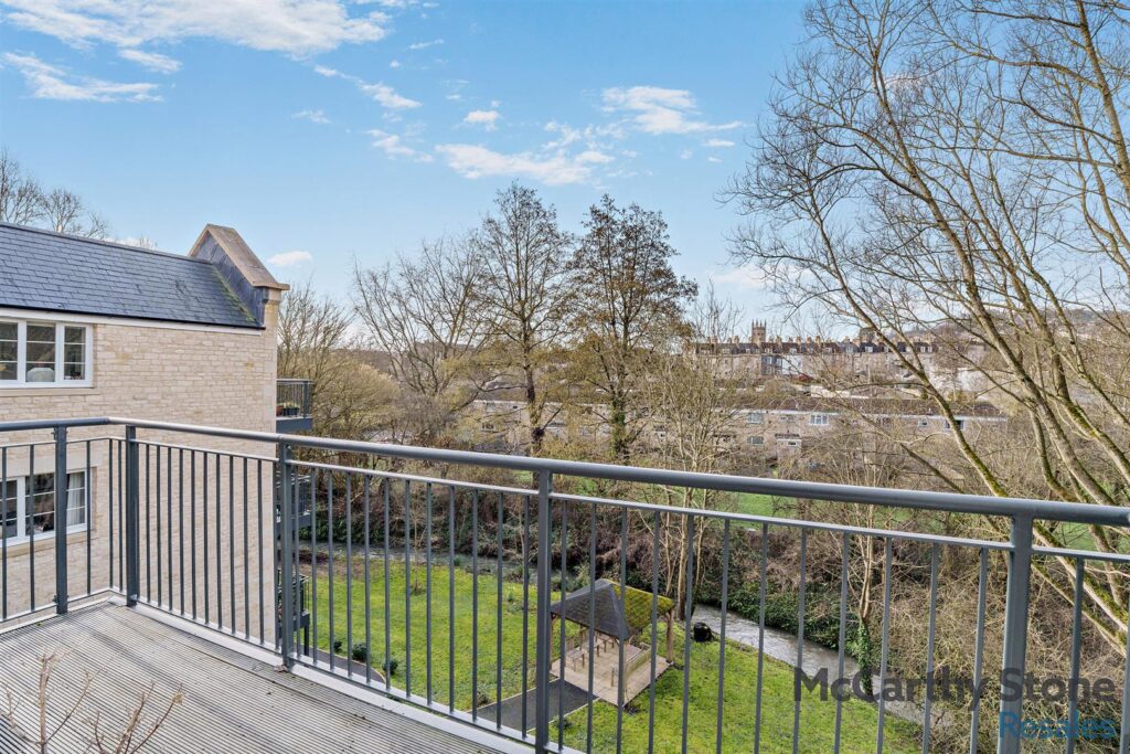 Lambrook Court, Gloucester Road, Larkhall, Bath, BA1 8AZ