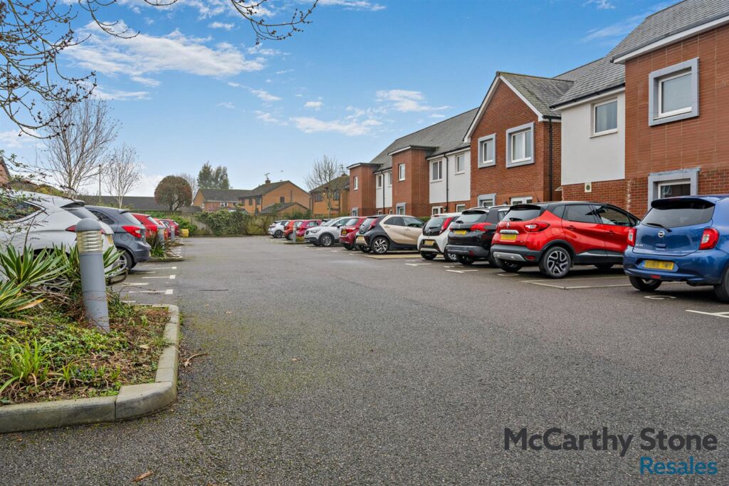 Hillier Court, Botley Road, Romsey, Hampshire.