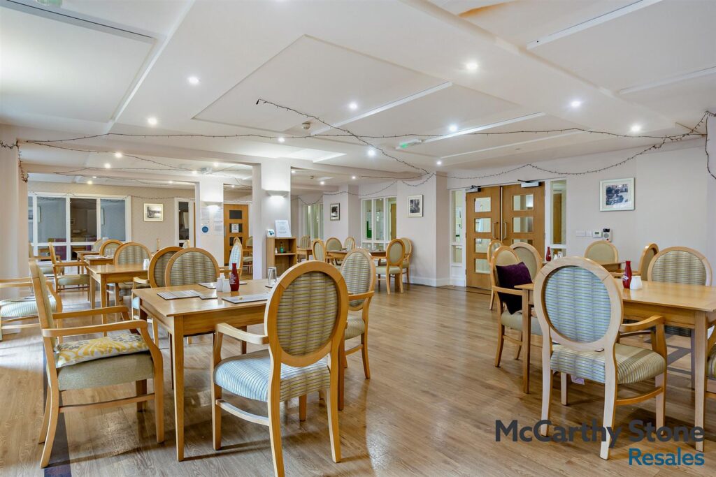 Peel Court, College Way, Welwyn Garden City, Hertfordshire, AL8 6DG